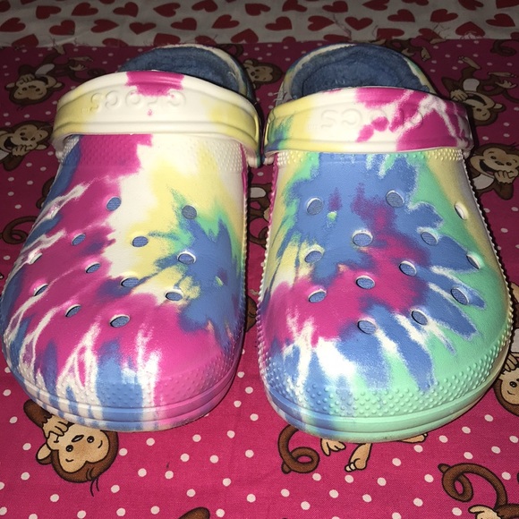 Authentic Rainbow tie-dye crocs shoes - Picture 2 of 9